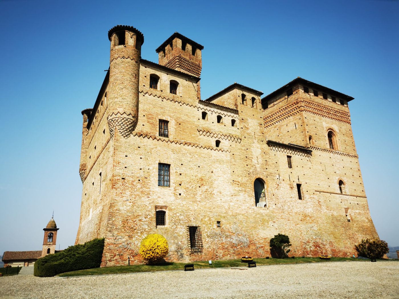 Castello di Grinzane Cavour