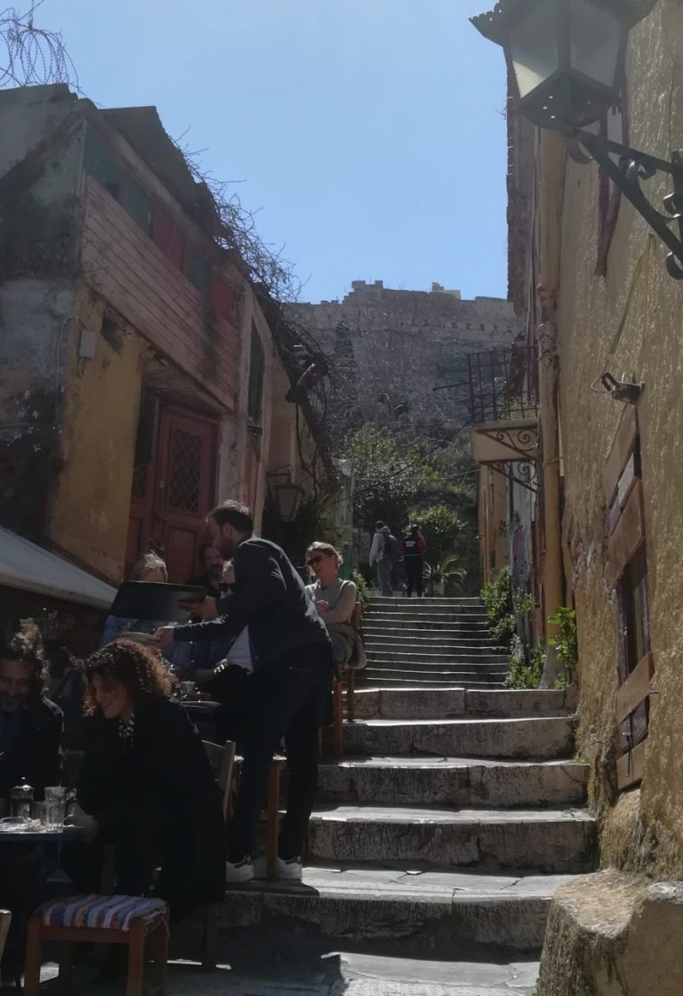 La scalinata di Mnisikleous