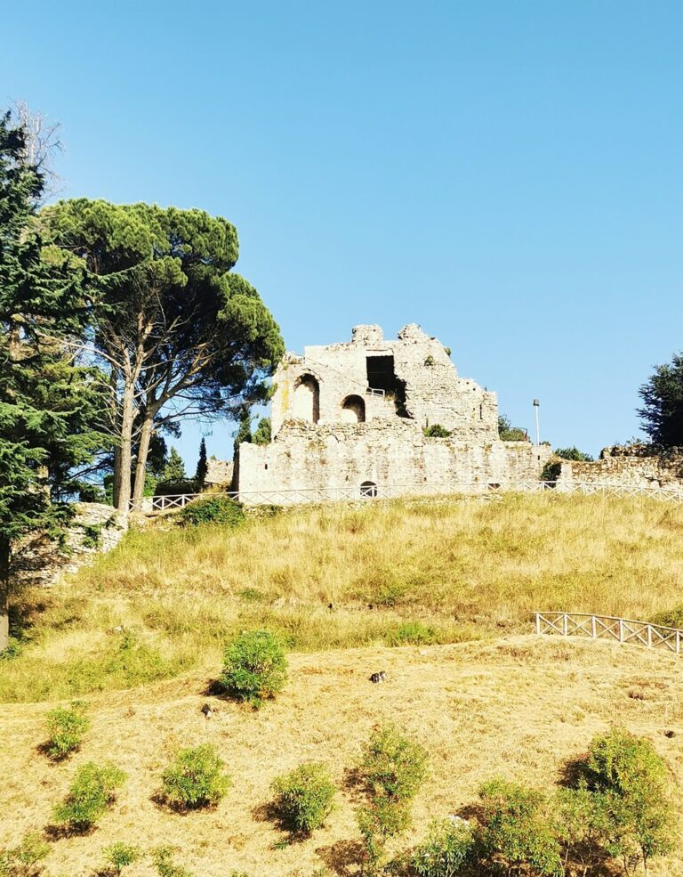 Il Castello Normanno di Re Morgete