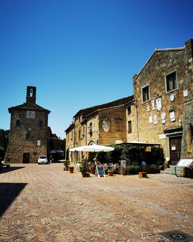 Sovana