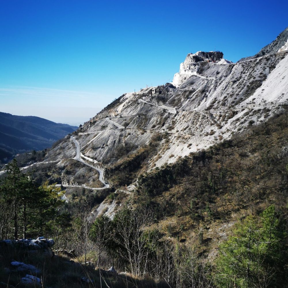 Trekking da Colonnata tra le cave di marmo