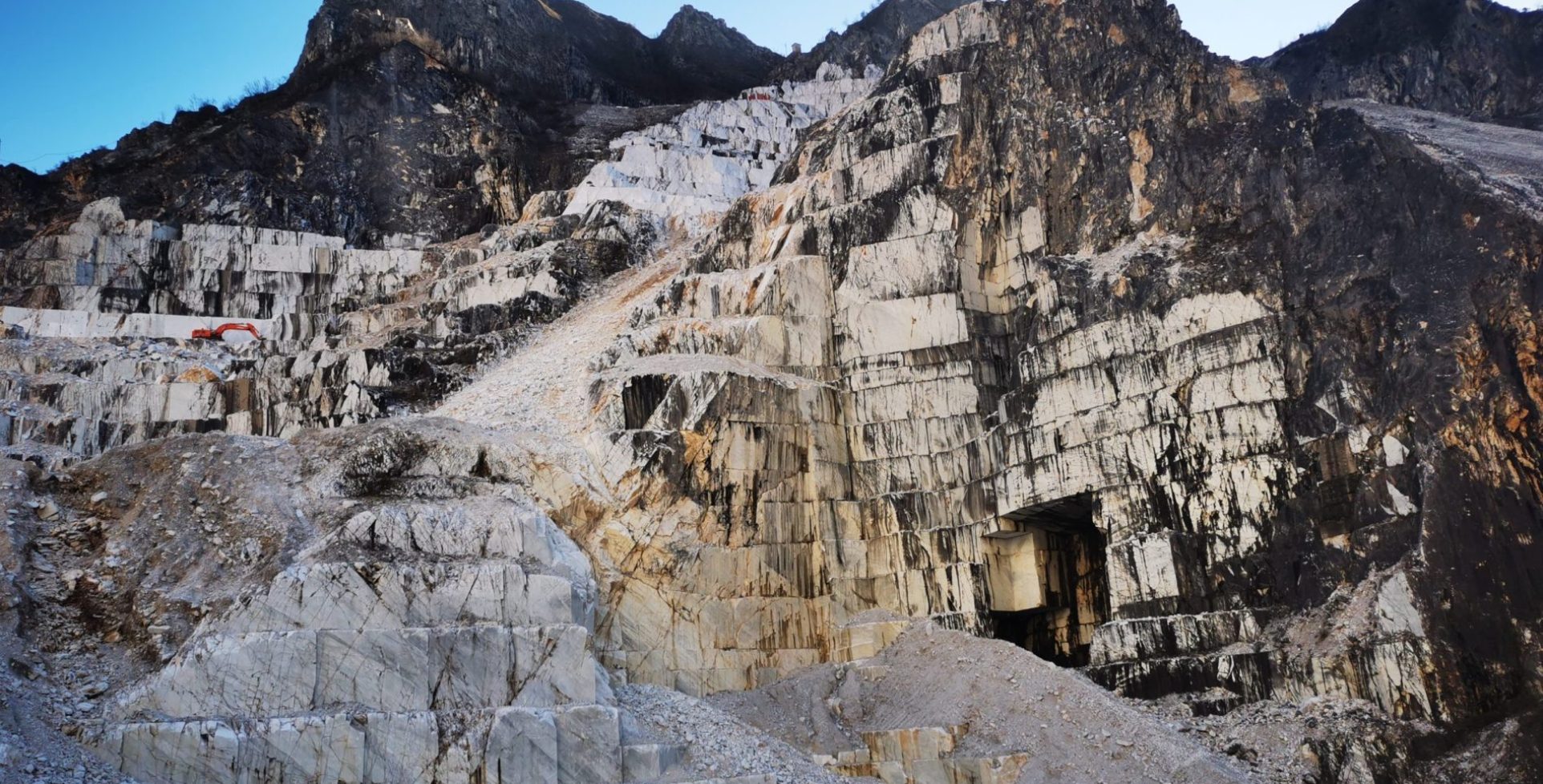 Cave di marmo di Carrara e Colonnata