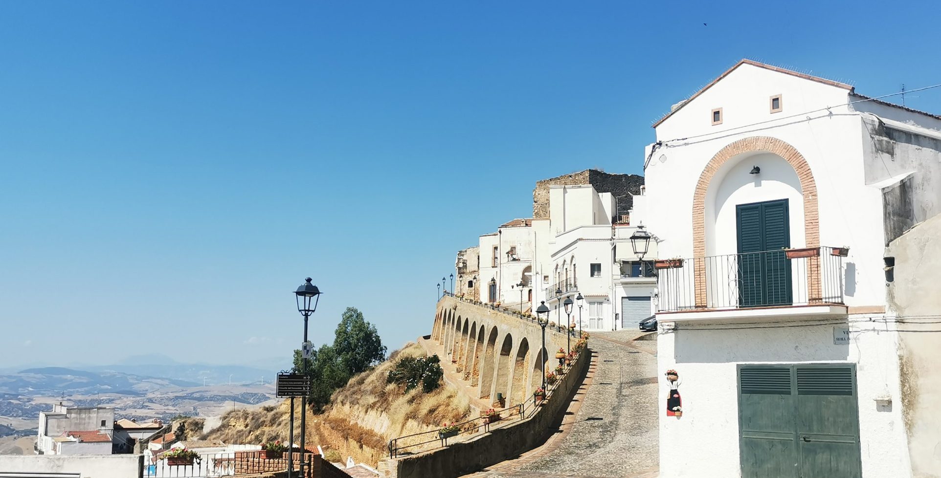 Pisticci - la città bianca della Basilicata